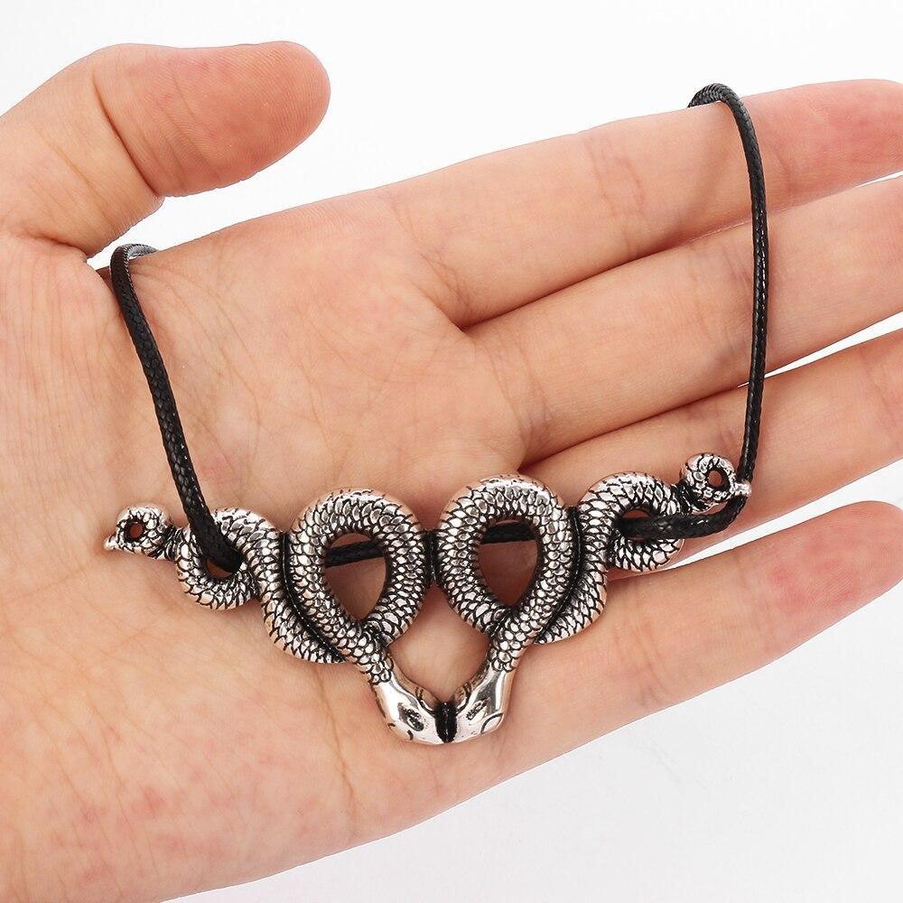 Collier serpent protection et chance