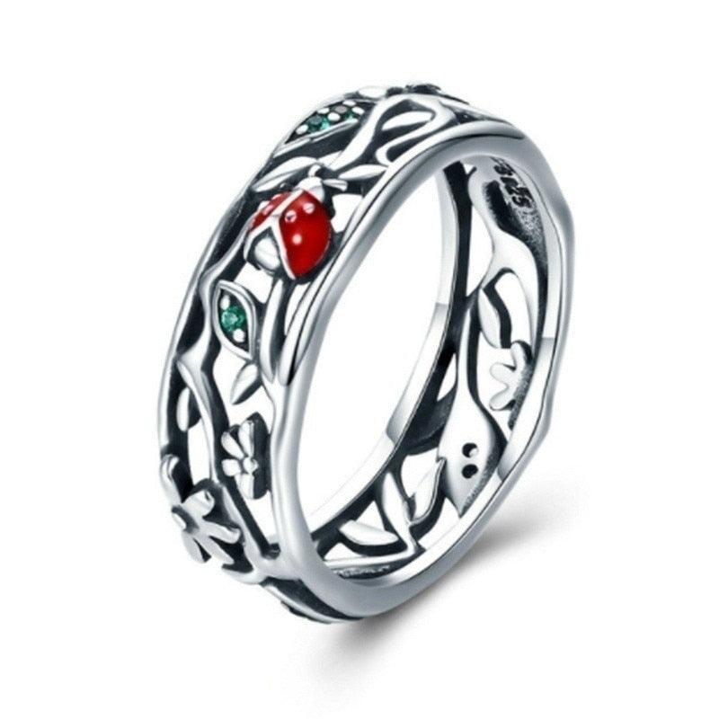 Bague coccinelle porte-bonheur