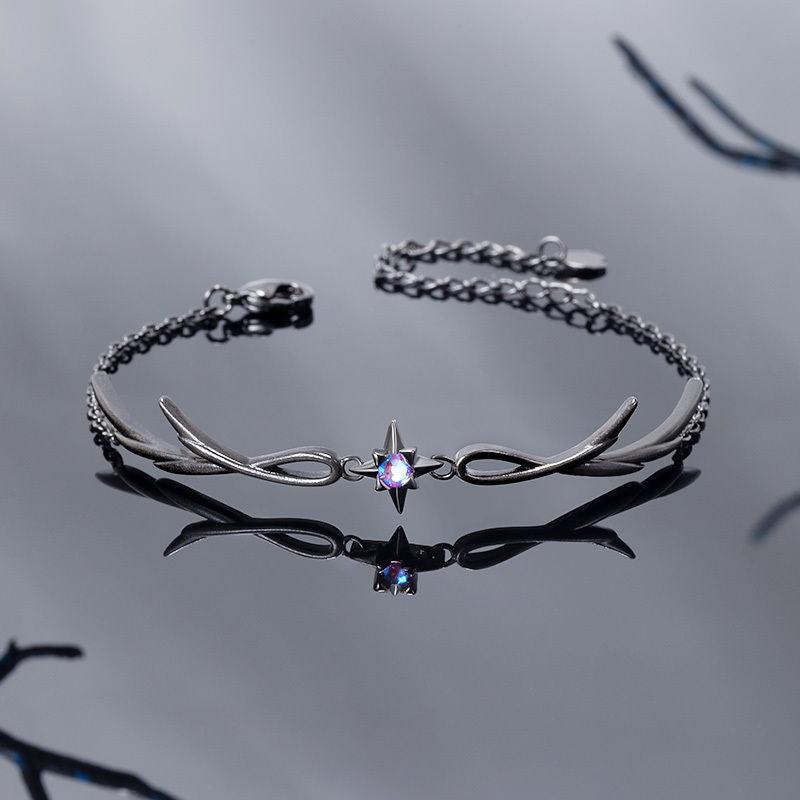 Bracelet style gothique talisman pierre de lune