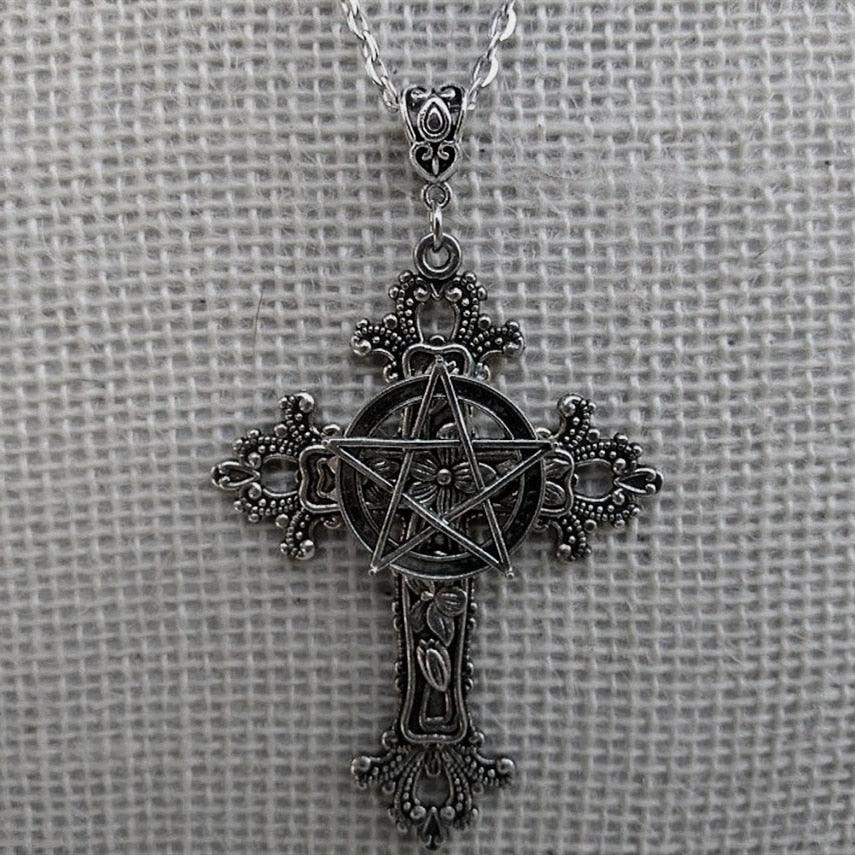 Pendentif talisman gothique pentagramme