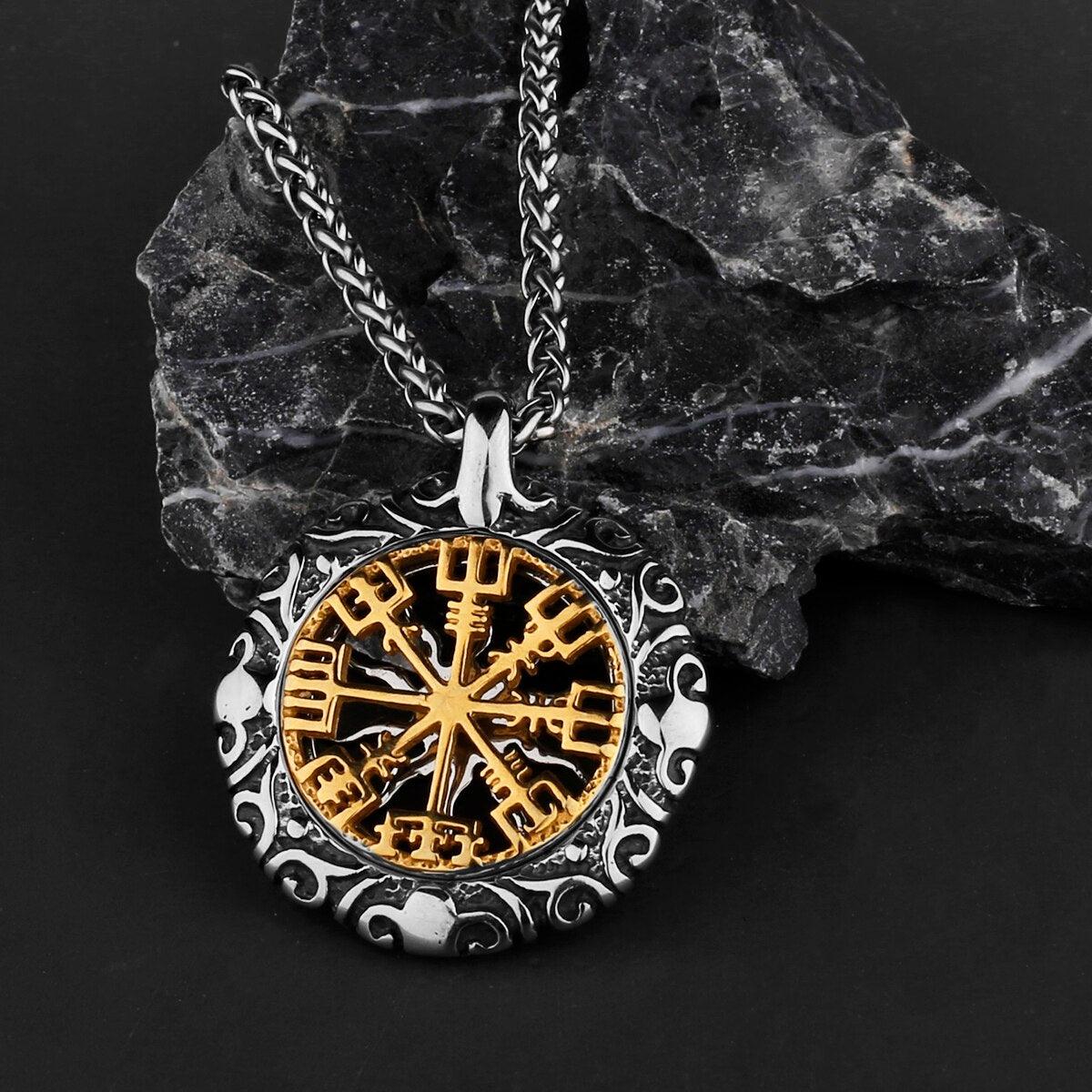 Talisman scandinave de protection