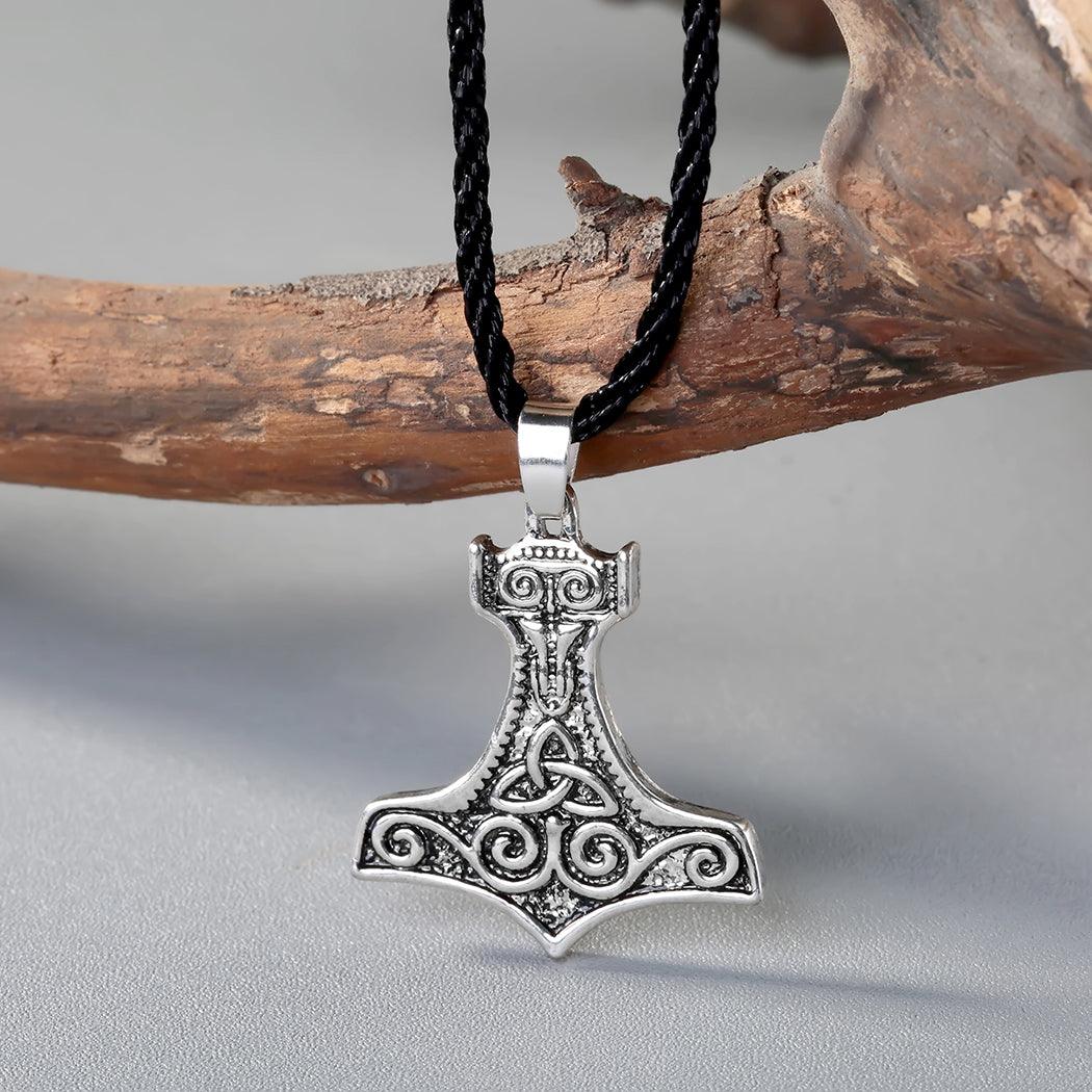 Collier viking