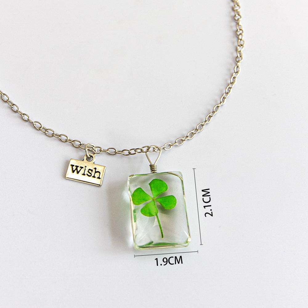 Pendentif porte-bonheur trèfle à 4 feuilles