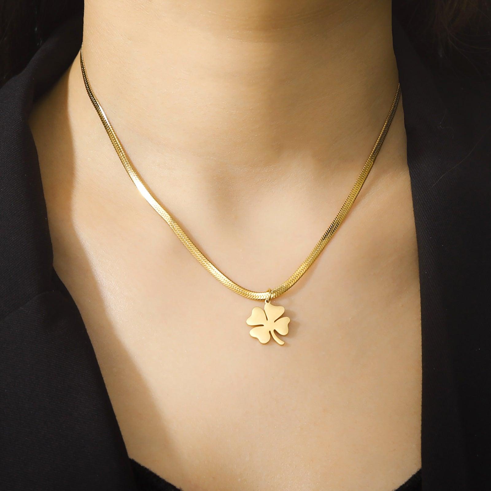 Pendentif Trèfle à 4 feuilles or