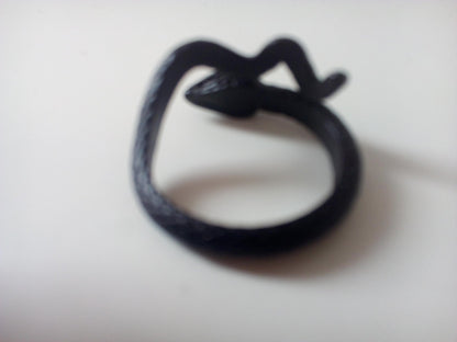 Anneau porte-bonheur serpent animal totem