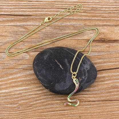 Collier Serpent or