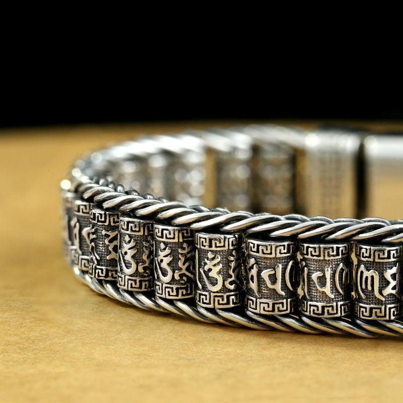 Bijou prière bouddha