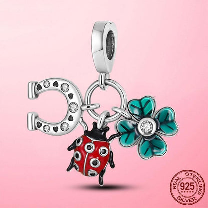 Charm porte-bonheur trèfle à 4 feuilles