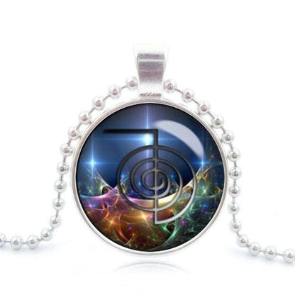 Collier amulette de protection