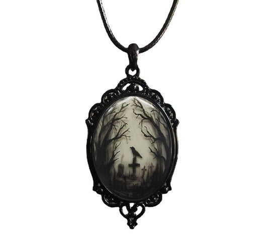 Collier gothique de protection Corbeau et Cimetière