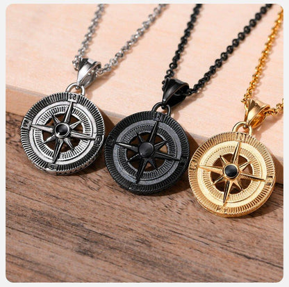 Pendentif porte-bonheur boussole