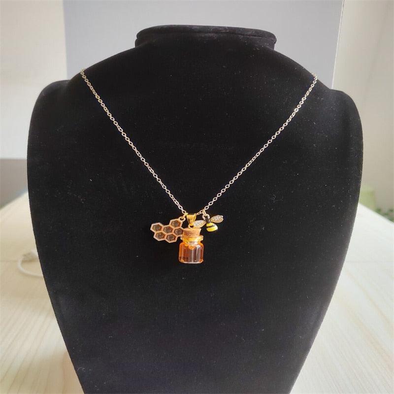 Collier talisman animal