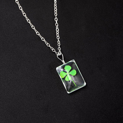 Pendentif amulette de protection chance Trèfle