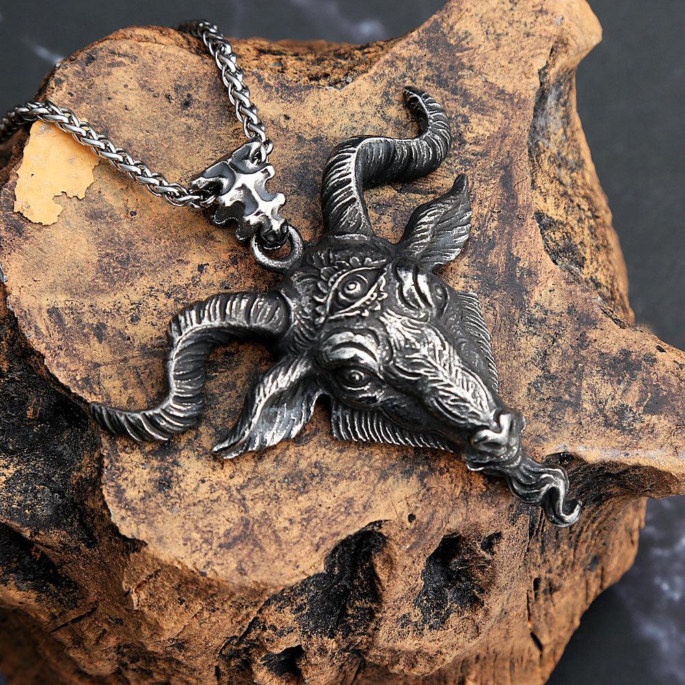 Collier satanique