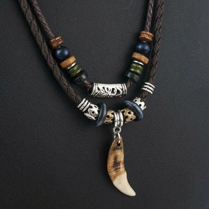 Pendentif dent de loup talisman nordique